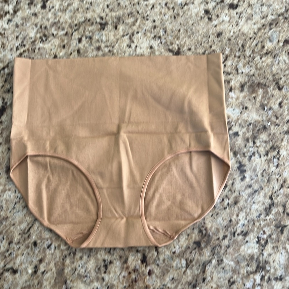Underoutfit Tan Smoothing Brief